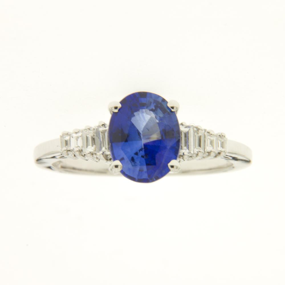 Anello con Diamanti e Zaffiro Tondo ct. 2,14 Ref. CG935 - FIDELA-M